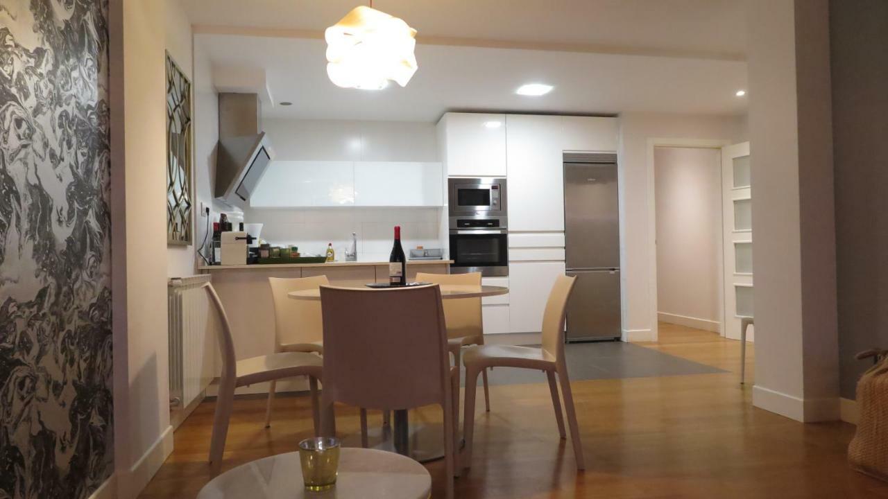 La Madame On La Concha Beach, Seaview Apartment 산세바스티안 외부 사진